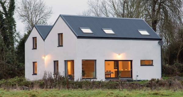 Farmhouse-inspired home goes passive on a shoestring