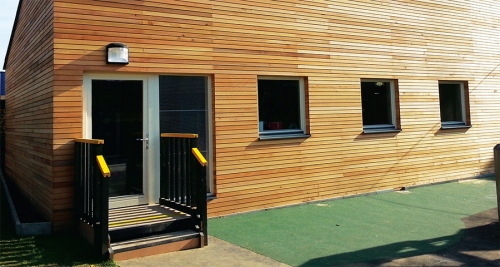 New London classroom brings passive comfort to school prefabs